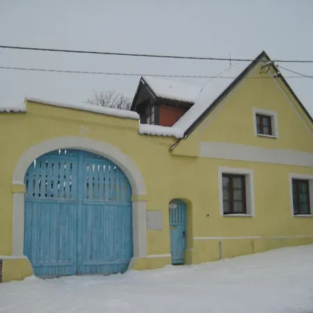 Zuhansta Pensión Bušovice